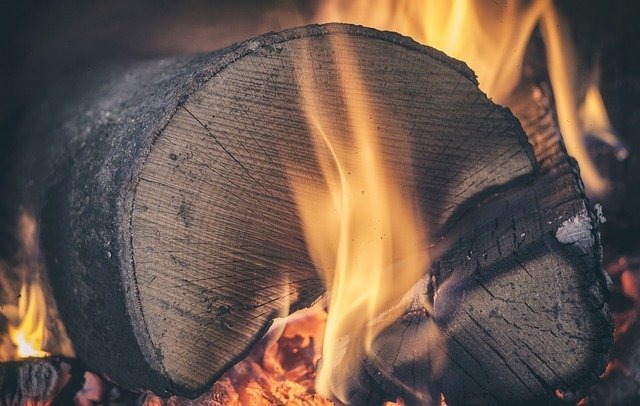 peči na drva ogenj toplota
