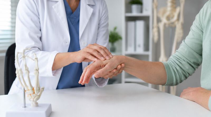 Revmatološki pregled: ko telo sporoča več kot le utrujenost revmatološki pregled